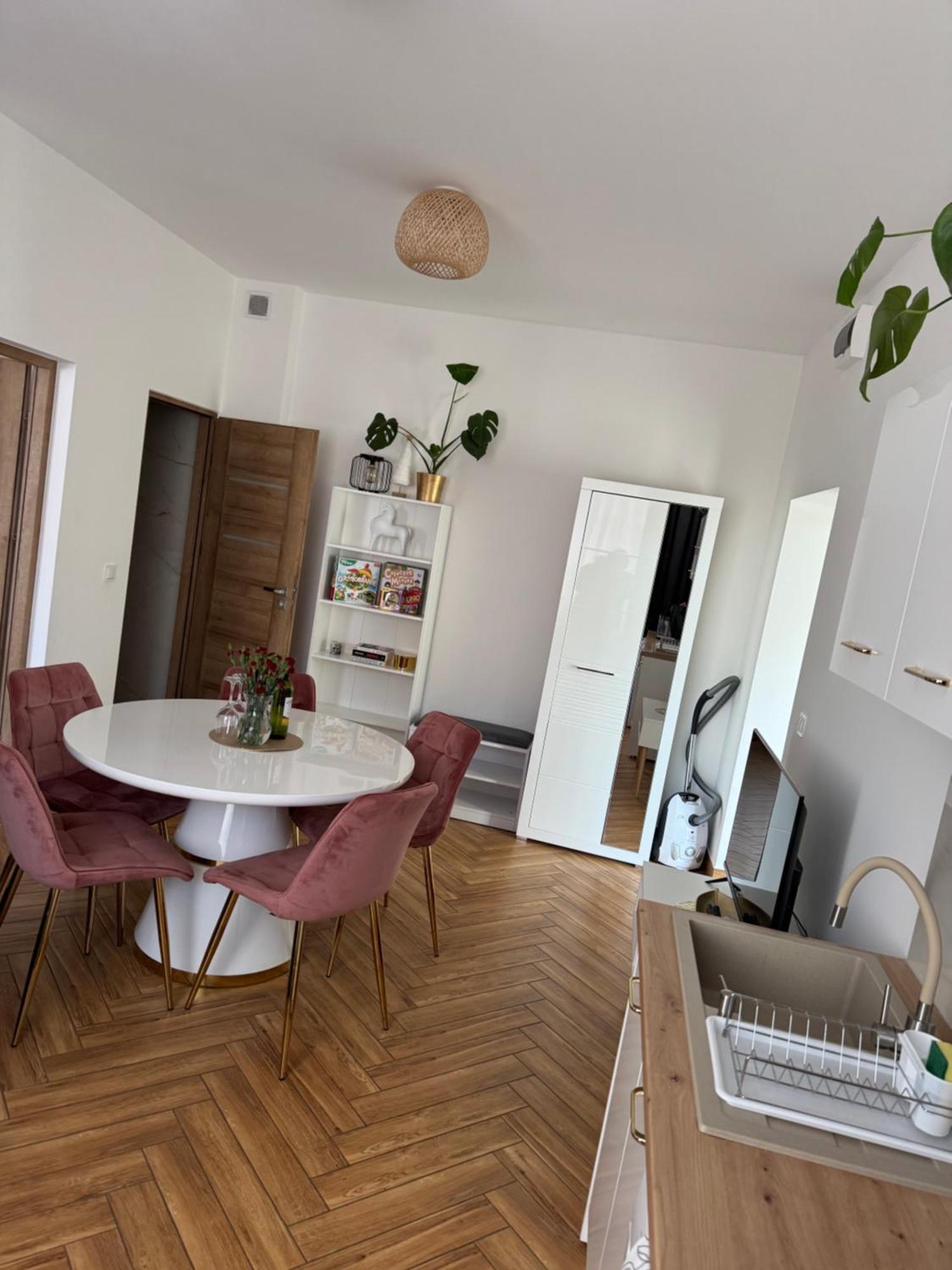 Dawna Mleczarnia Apartamenty Sosnowy Nowa Ruda Buitenkant foto