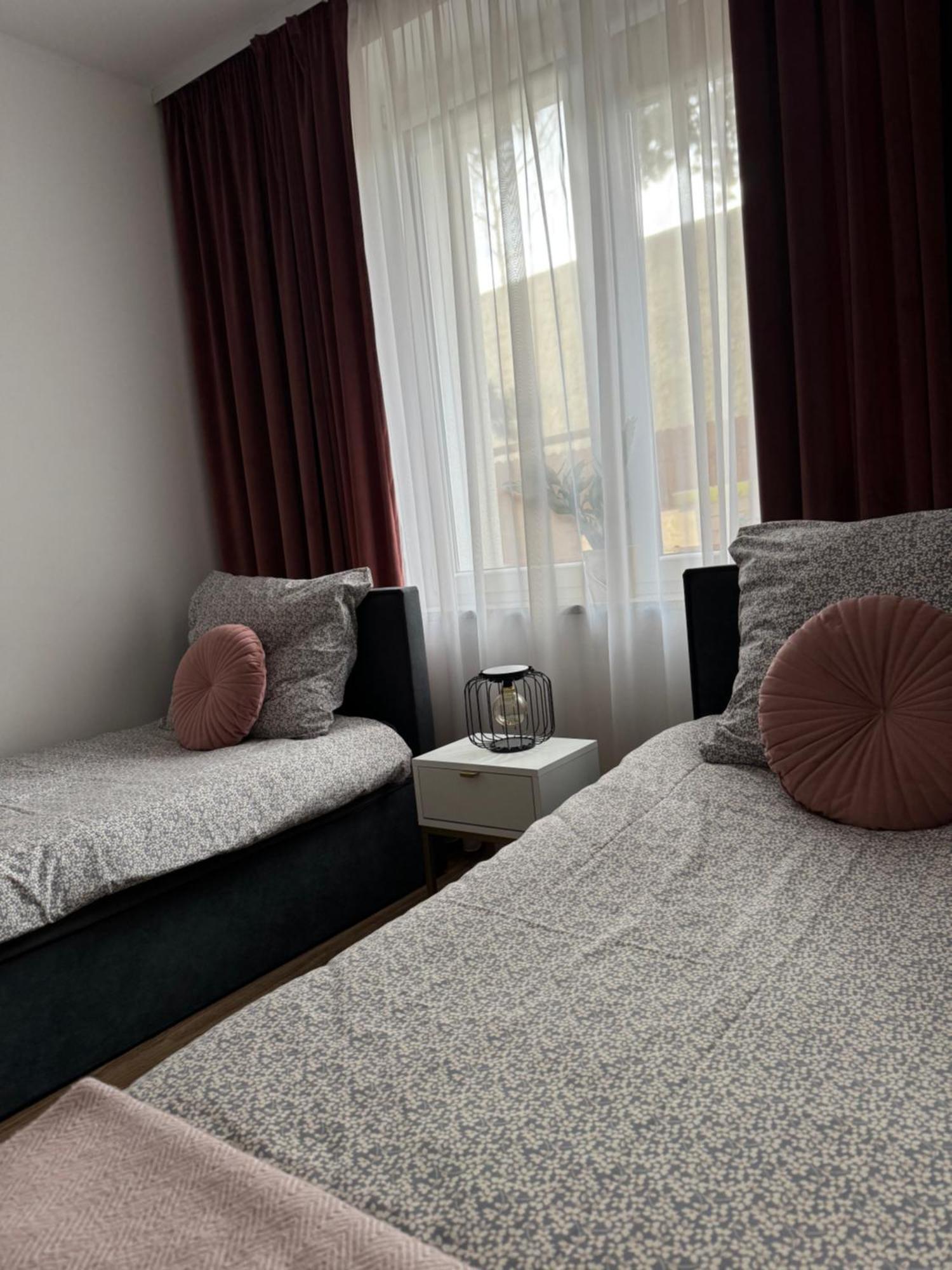 Dawna Mleczarnia Apartamenty Sosnowy Nowa Ruda Buitenkant foto