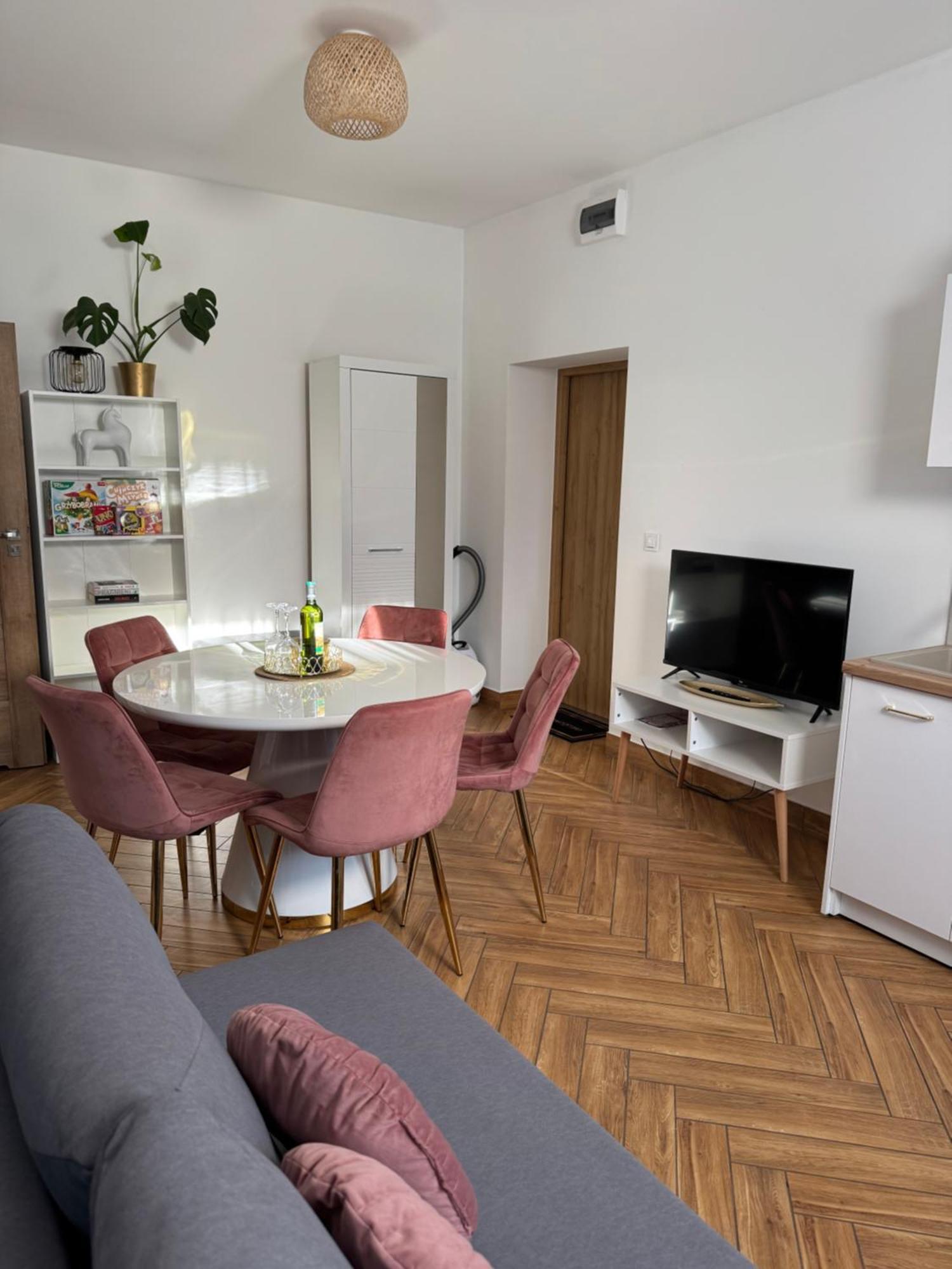 Dawna Mleczarnia Apartamenty Sosnowy Nowa Ruda Buitenkant foto